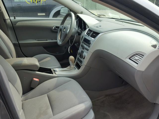 1G1ZG57B584258048 - 2008 CHEVROLET MALIBU LS GRAY photo 5
