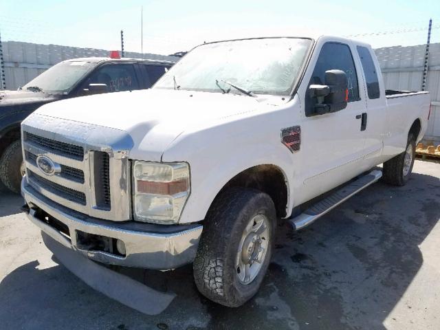 1FTSX2BR7AEA37014 - 2010 FORD F250 SUPER WHITE photo 2