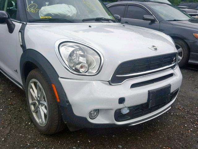 WMWZC5C59FWM18921 - 2015 MINI COOPER S C WHITE photo 9