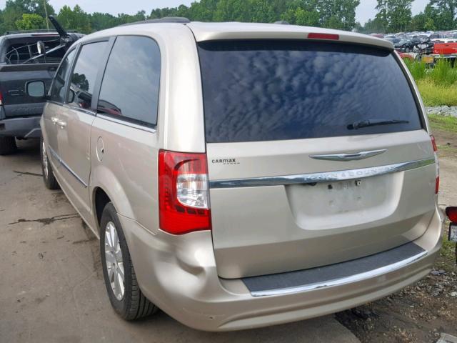 2C4RC1BG3DR667865 - 2013 CHRYSLER TOWN & COU GOLD photo 3