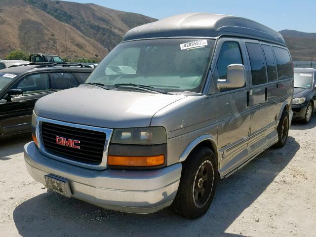 1GDFG15T331121517 - 2003 GMC SAVANA RV SILVER photo 2