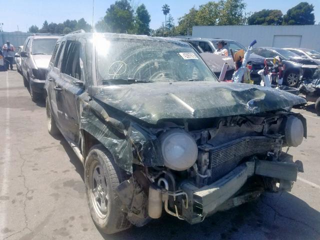 1J8FF28W18D710633 - 2008 JEEP PATRIOT SP GREEN photo 1