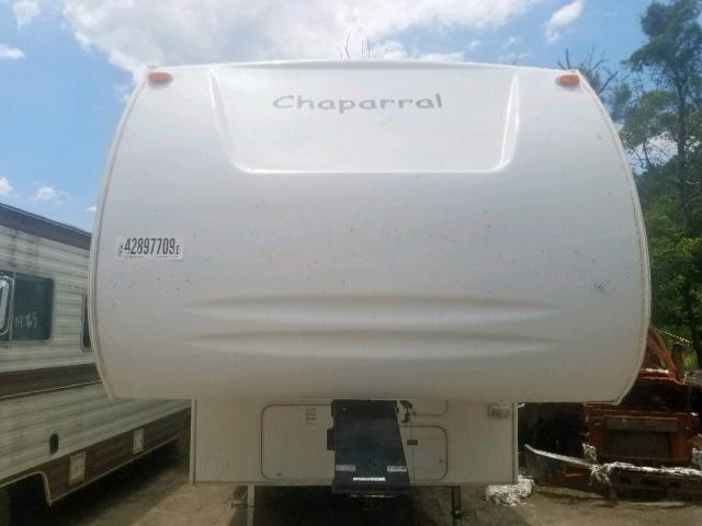 1TC3B056031307496 - 2003 COACH CHAPARRAL WHITE photo 7