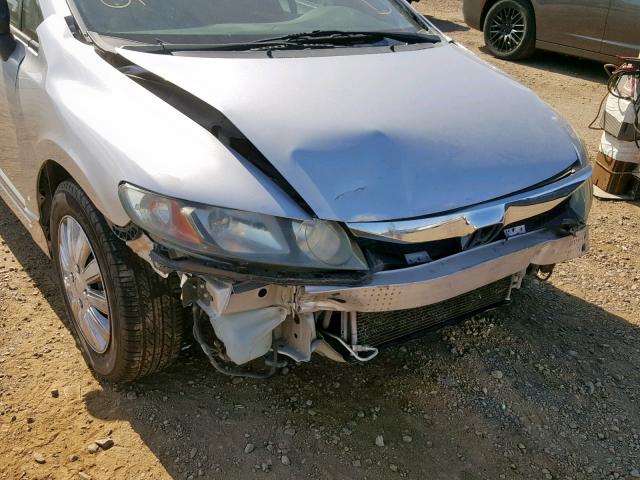 19XFA1F30AE080018 - 2010 HONDA CIVIC VP SILVER photo 9