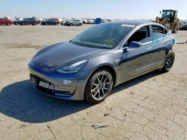 5YJ3E1EB1JF089854 - 2018 TESLA MODEL 3 GRAY photo 2