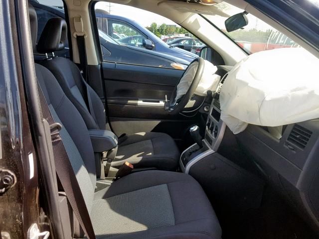 1J8FT47W88D735423 - 2008 JEEP COMPASS SP შავი ფოტო 5