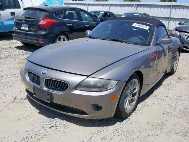 4USBT33505LS57538 - 2005 BMW Z4 2.5 SILVER photo 2