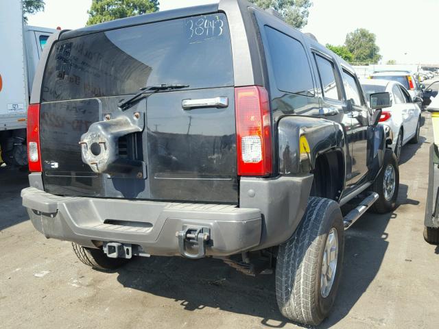 5GTDN136668283743 - 2006 HUMMER H3 BLACK photo 4