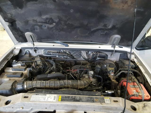 4F4YR16U32TM06968 - 2002 MAZDA B3000 CAB SILVER photo 7