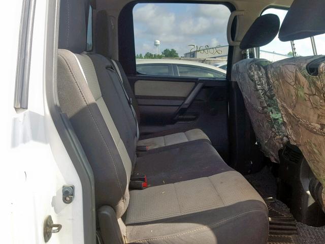 1N6BA0EK8CN307226 - 2012 NISSAN TITAN S WHITE photo 6