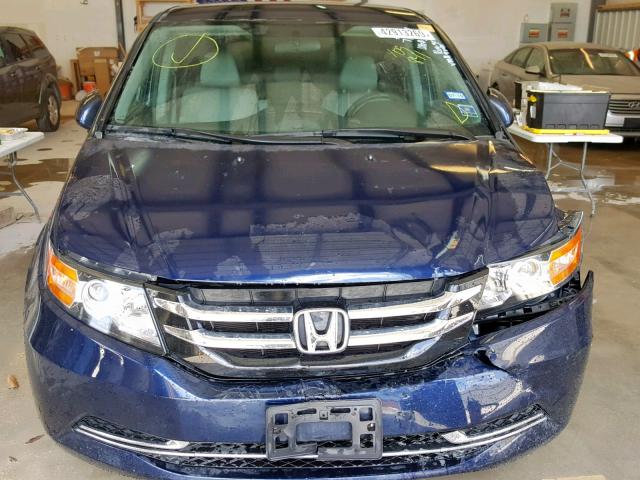 5FNRL5H30GB109841 - 2016 HONDA ODYSSEY SE BLUE photo 9