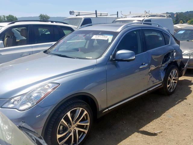 JN1BJ0RR2GM269632 - 2016 INFINITI QX50 GRAY photo 2