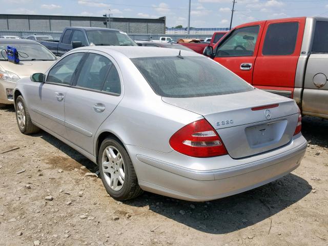 WDBUF65J74A443636 - 2004 MERCEDES-BENZ E 320 GRAY photo 3