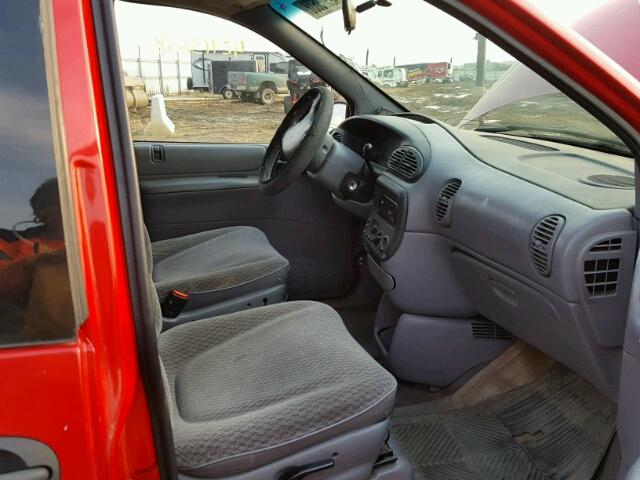 2B4FP2539XR447637 - 1999 DODGE CARAVAN RED photo 5