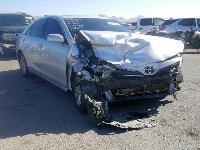 4T1BB3EK8BU135118 - 2011 TOYOTA CAMRY HYBR SILVER photo 1