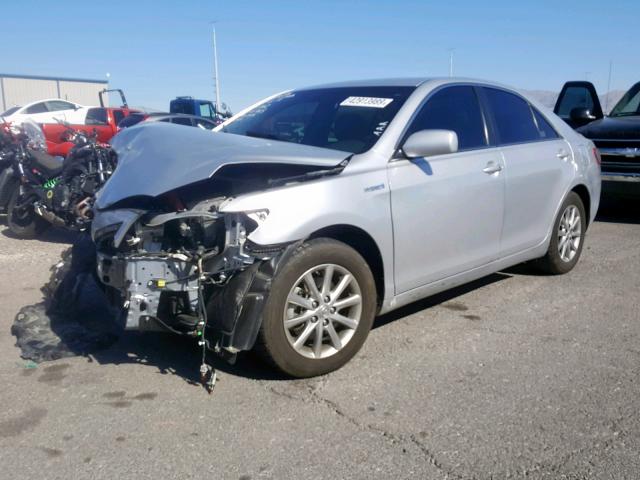 4T1BB3EK8BU135118 - 2011 TOYOTA CAMRY HYBR SILVER photo 2