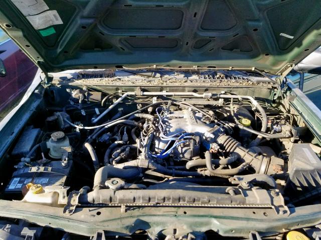 5N1ED28T52C539117 - 2002 NISSAN XTERRA XE GREEN photo 7