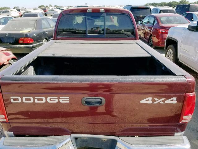 1B7GG2AN51S212429 - 2001 DODGE DAKOTA QUA MAROON photo 9