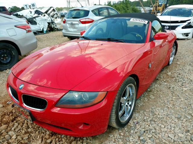 4USBT33564LR68854 - 2004 BMW Z4 2.5 RED photo 2