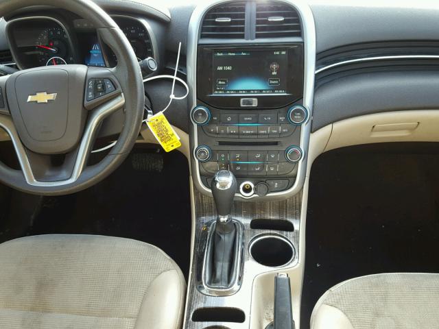 1G11C5SA8GF158617 - 2016 CHEVROLET MALIBU LIM 白色 照片 9