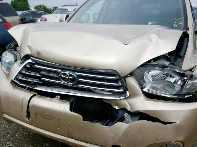 JTEES42A282037320 - 2008 TOYOTA HIGHLANDER GOLD photo 9