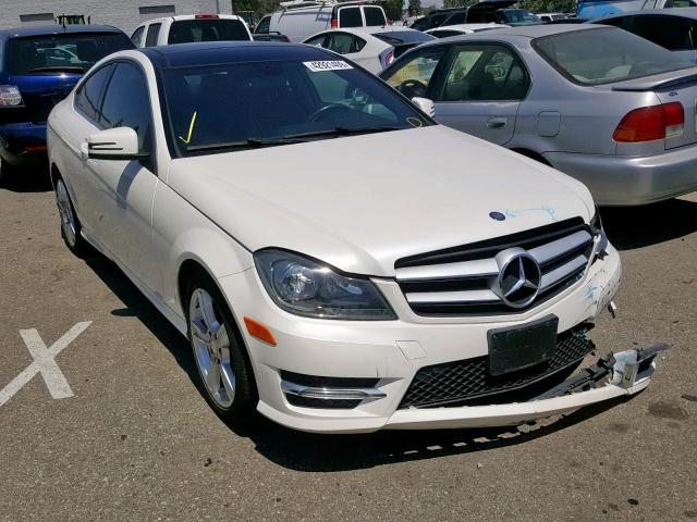 WDDGJ4HB7DG042337 - 2013 MERCEDES-BENZ C 250 WHITE photo 1