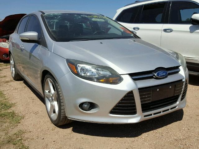 1FAHP3J25CL101527 - 2012 FORD FOCUS TITA SILVER photo 1