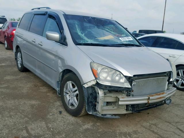 5FNRL38456B411931 - 2006 HONDA ODYSSEY EX SILVER photo 1