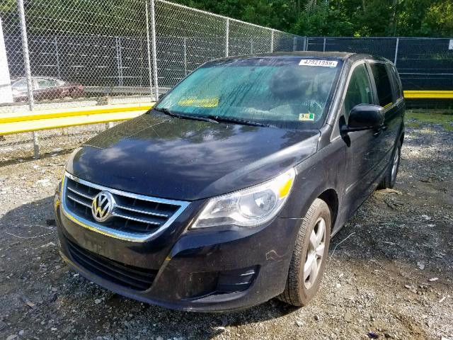 2V8HW34109R578239 - 2009 VOLKSWAGEN ROUTAN SE BLACK photo 9