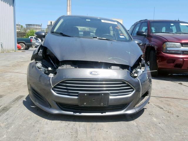 3FADP4EJ6FM118023 - 2015 FORD FIESTA SE GRAY photo 9