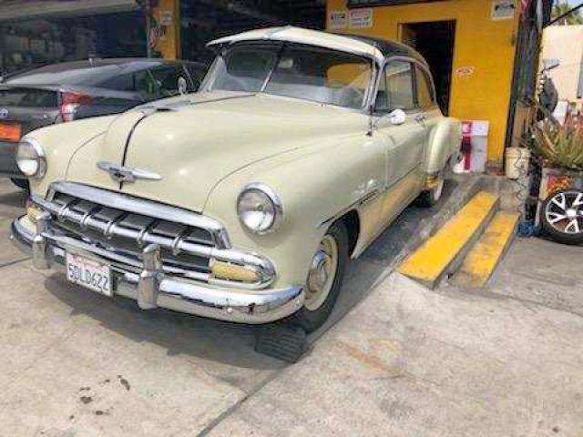 JAD630680 - 1951 CHEVROLET DELUX BEIGE photo 3