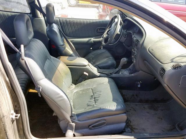 1G2WP12K6YF176980 - 2000 PONTIAC GRAND PRIX BLACK photo 5