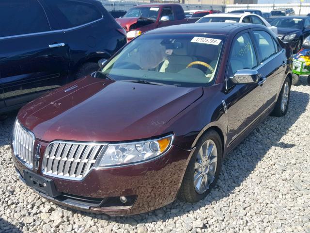 3LNDL2L38CR807375 - 2012 LINCOLN MKZ HYBRID BURGUNDY photo 2