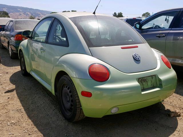 3VWCC21C8YM500941 - 2000 VOLKSWAGEN NEW BEETLE GREEN photo 3