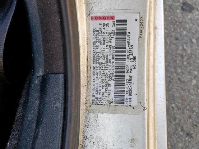 JTHBD182810009781 - 2001 LEXUS IS 300 SILVER photo 10