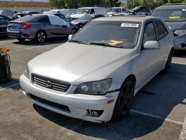 JTHBD182810009781 - 2001 LEXUS IS 300 SILVER photo 2