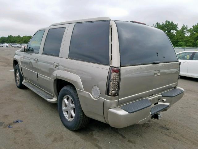 1GYEK13R3YR152064 - 2000 CADILLAC ESCALADE BEIGE photo 3