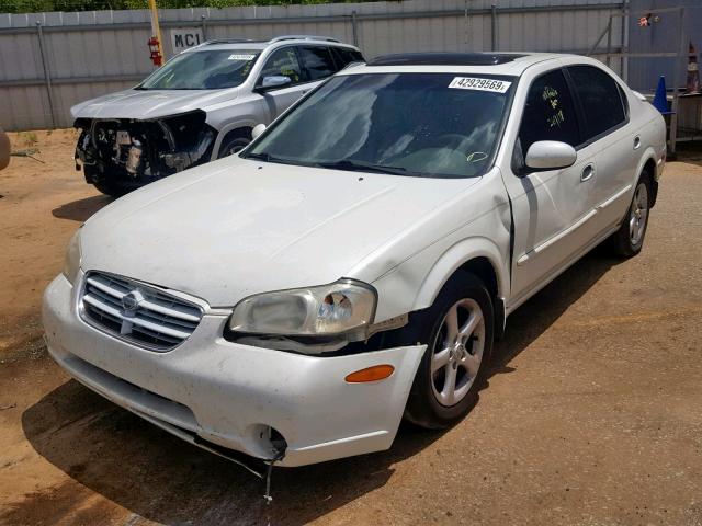 JN1CA31A21T318322 - 2001 NISSAN MAXIMA GXE WHITE photo 2