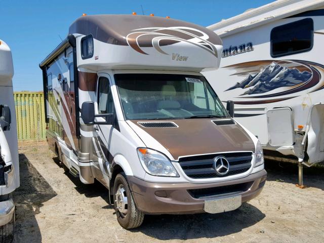 WDAPF4CC3D9538674 - 2013 MERCEDES-BENZ SPRINTER 3 BROWN photo 1