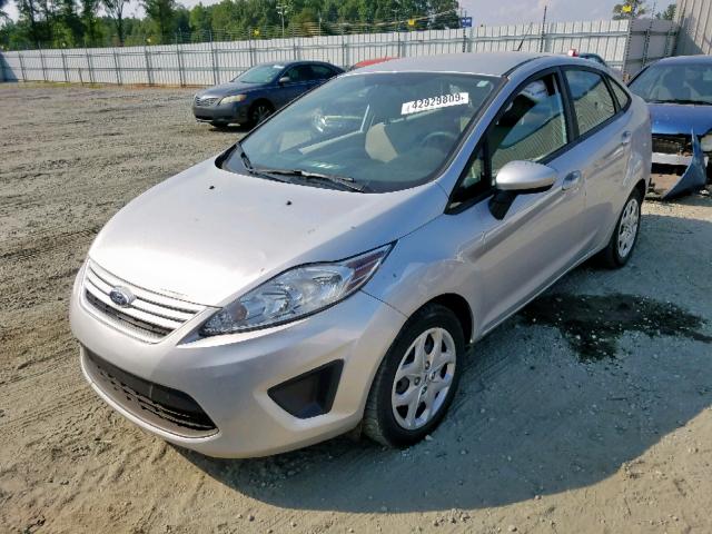 3FADP4AJ2CM160609 - 2012 FORD FIESTA S SILVER photo 2