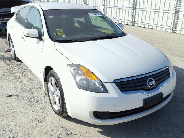 1N4BL21E68N428178 - 2008 NISSAN ALTIMA 3.5 WHITE photo 1