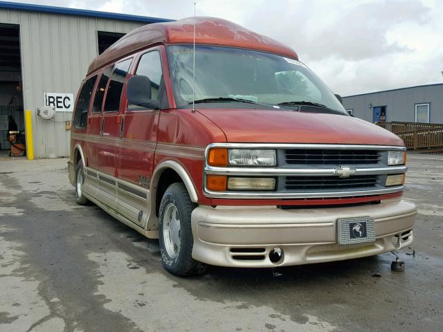 1GBFG15R4W1040706 - 1998 CHEVROLET VAN RED photo 1