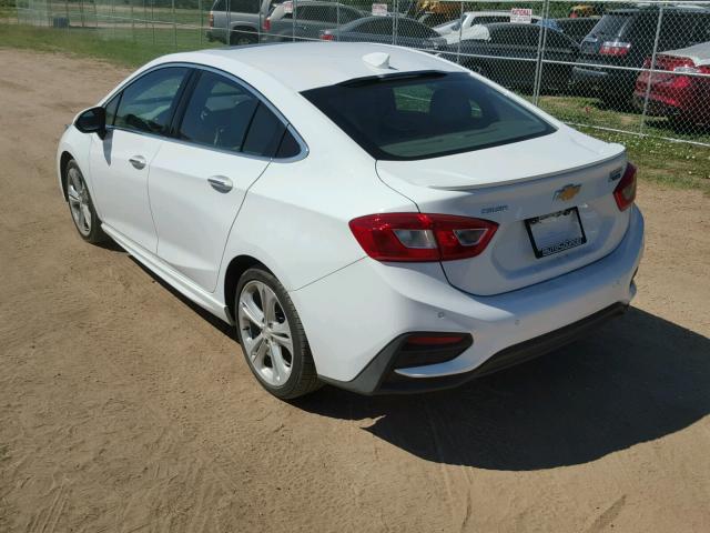 1G1BF5SM8H7262588 - 2017 CHEVROLET CRUZE PREM WHITE photo 3