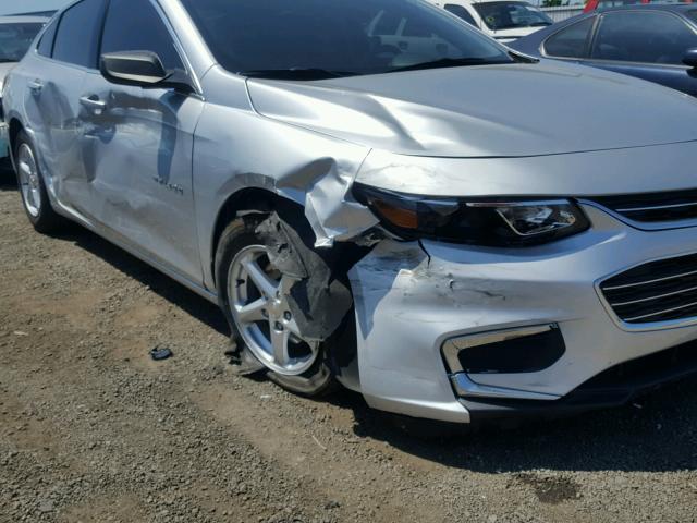 1G1ZB5ST9HF258590 - 2017 CHEVROLET MALIBU LS 银色 照片 9