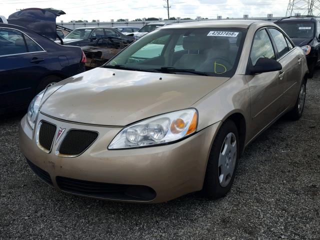 1G2ZF58B474171222 - 2007 PONTIAC G6 VALUE L GOLD photo 2