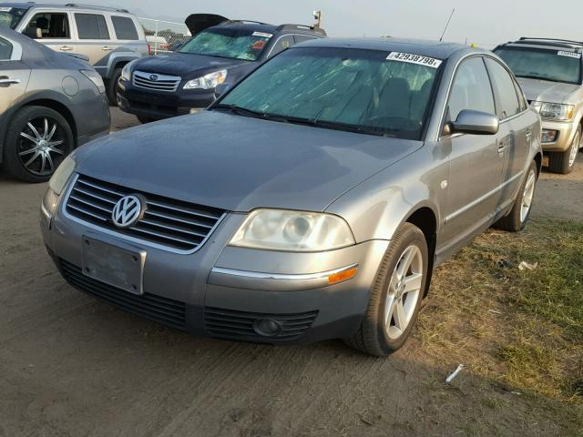 WVWTH63B04P151147 - 2004 VOLKSWAGEN PASSAT GLX 灰色 照片 2