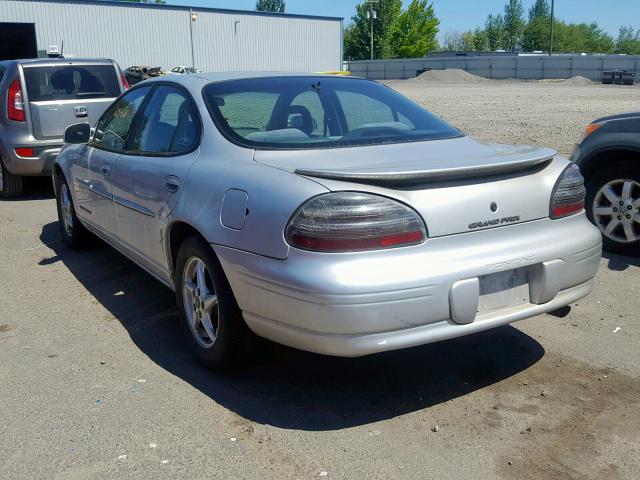 1G2WK52J82F228422 - 2002 PONTIAC GRAND PRIX SILVER photo 3