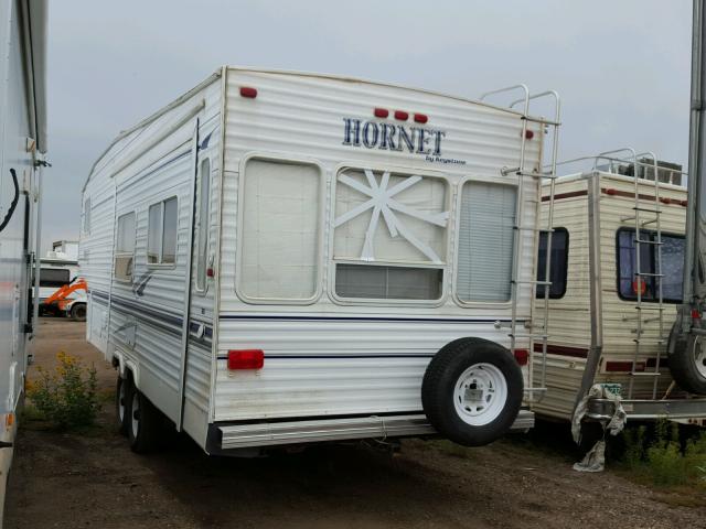 4YDF2752537306935 - 2003 KEYSTONE HORNET WHITE photo 3