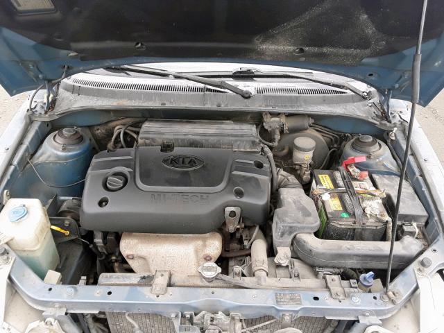 KNADC123626182421 - 2002 KIA RIO BLUE photo 7