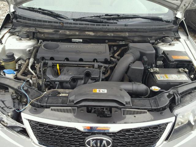 KNAFU4A23D5714989 - 2013 KIA FORTE EX SILVER photo 7